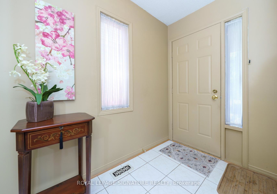 12-manilow-street-toronto-scarborough-ontario-e13783822