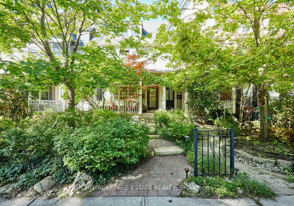 32-joseph-duggan-road-toronto-toronto-ontario-e13783954