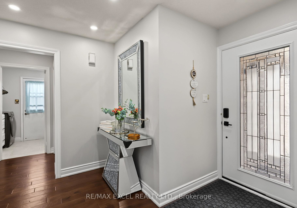 22-horseshoe-drive-whitby-ontario-e13784552