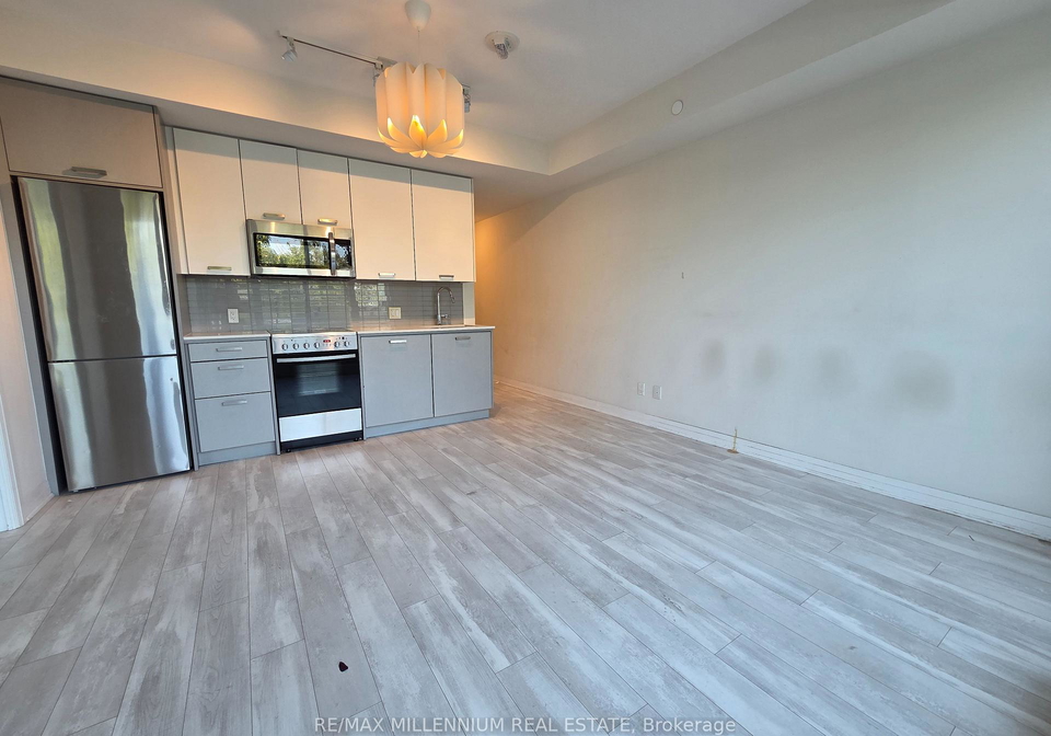 1630-queen-street-e-toronto-toronto-ontario-e13784742