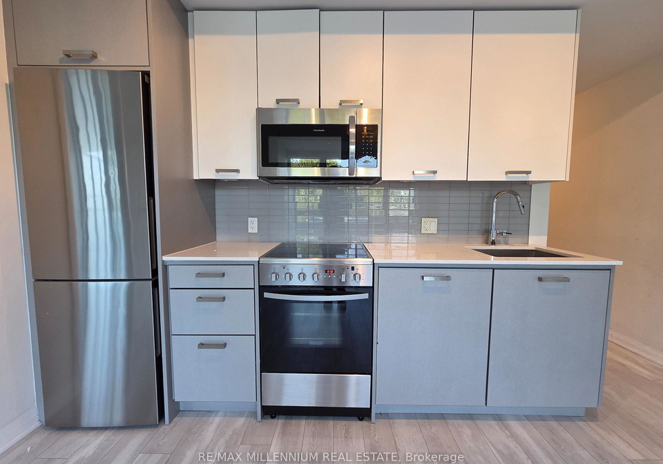 1630-queen-street-e-toronto-toronto-ontario-e13784742