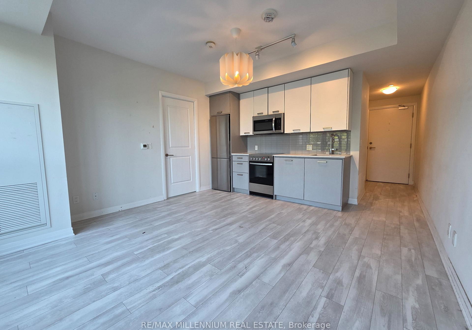 1630-queen-street-e-toronto-toronto-ontario-e13784742