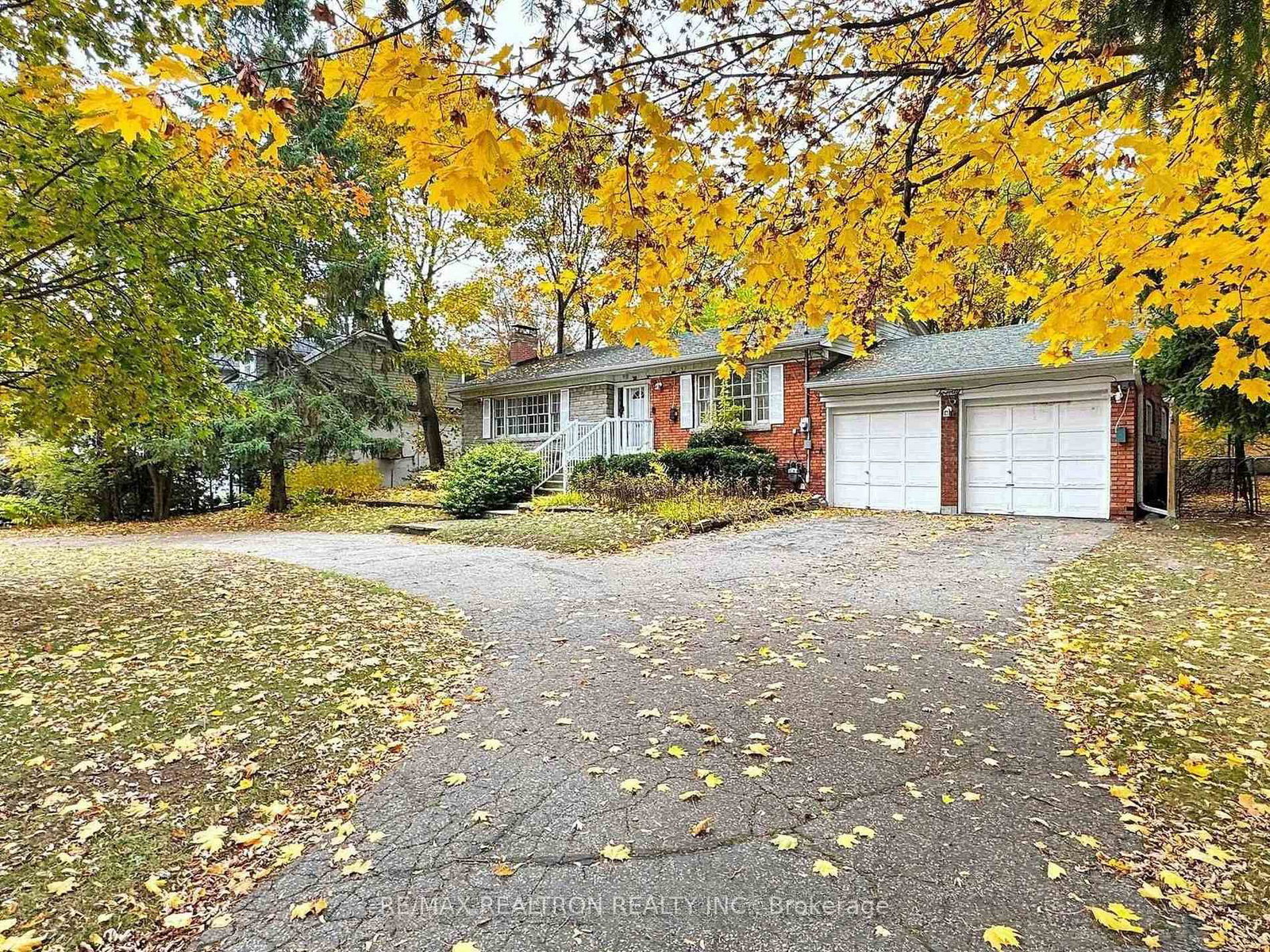 20-west-hill-drive-toronto-scarborough-ontario-e13785214