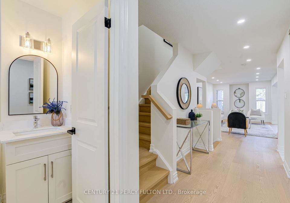 33-lorna-rae-boulevard-toronto-scarborough-ontario-e13785384