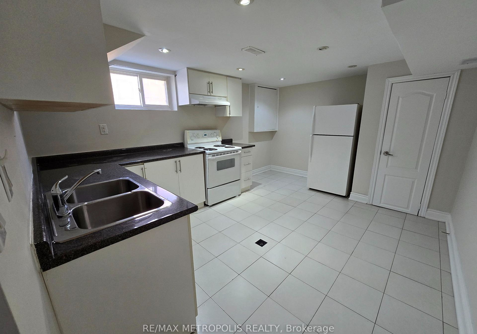 238-toronto-avenue-oshawa-ontario-e13785482