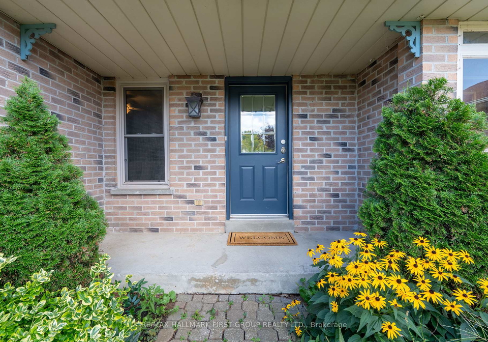 124-humphrey-drive-ajax-ontario-e13785496