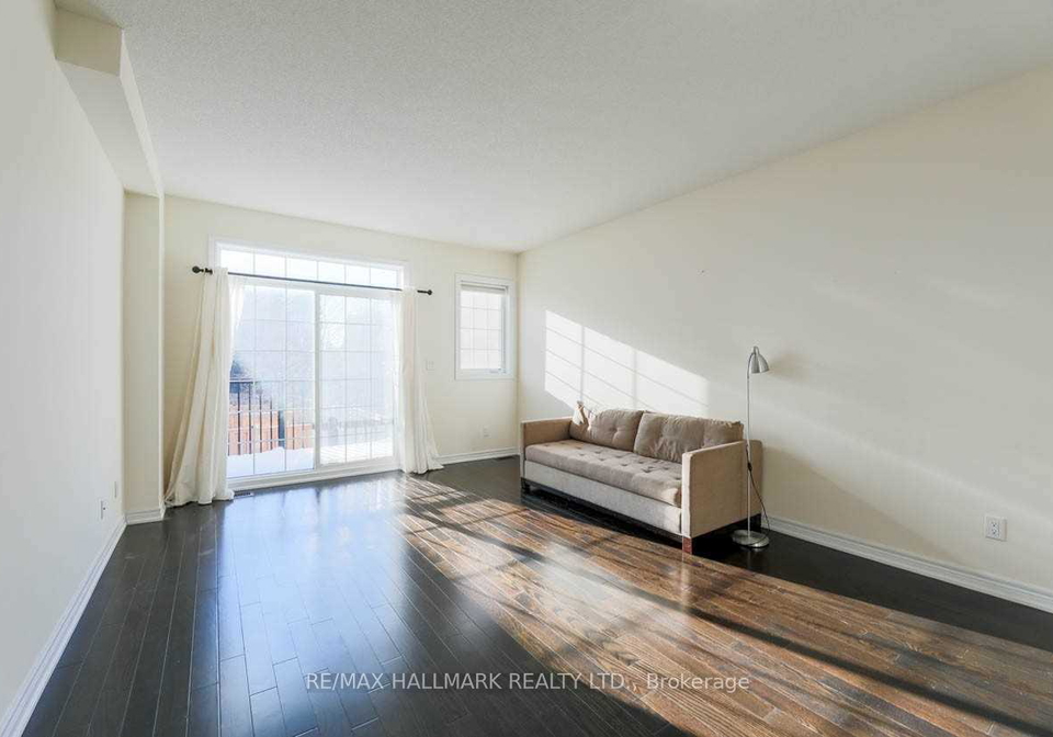 3757a-st-clair-avenue-e-toronto-scarborough-ontario-e13785690
