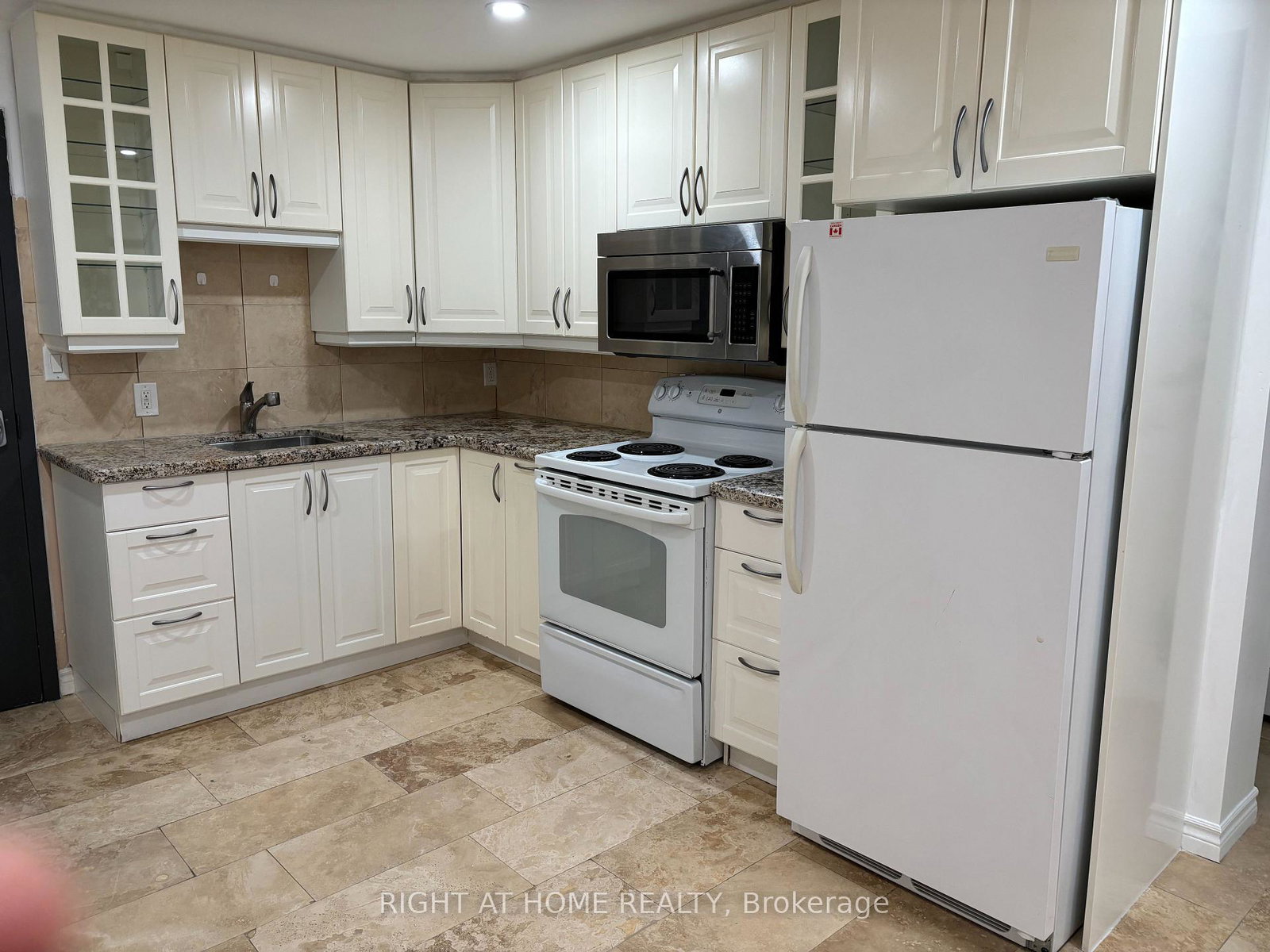 611-gerrard-street-e-toronto-toronto-ontario-e13786176