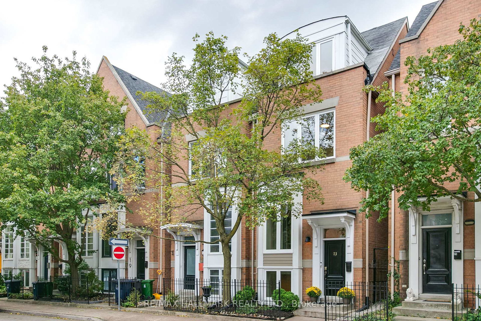 23-macphail-avenue-toronto-east-york-ontario-e13786738