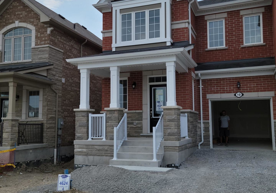 10-limoges-road-whitby-ontario-e13786938