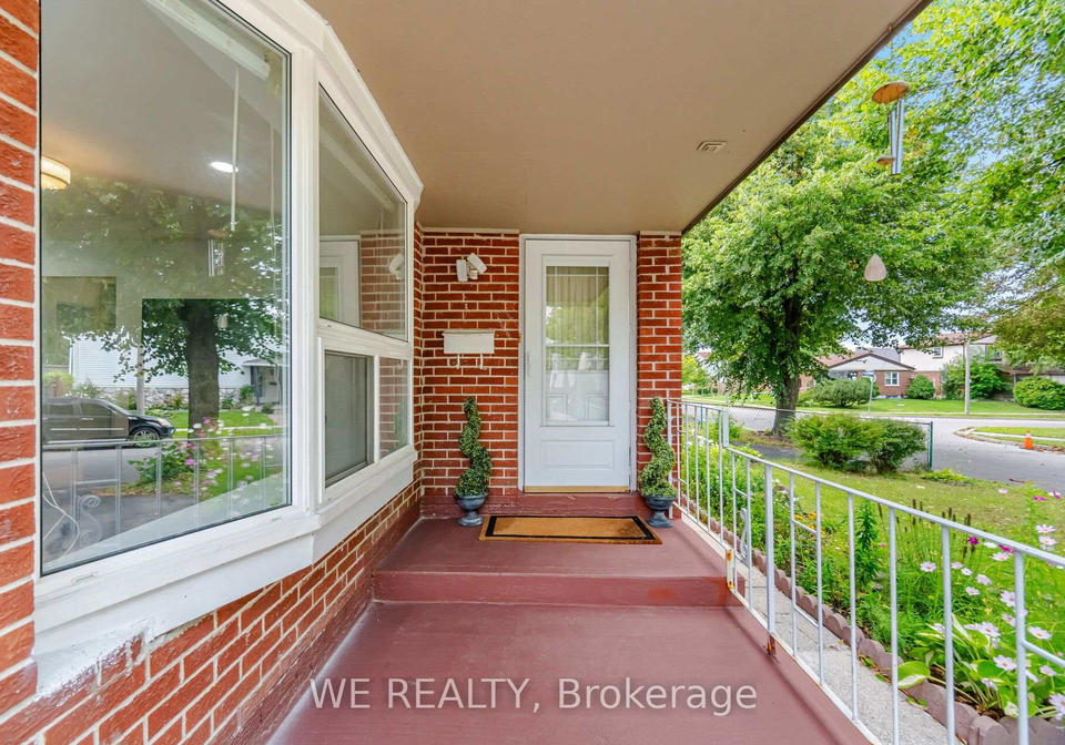 122-parsell-square-toronto-scarborough-ontario-e13787318