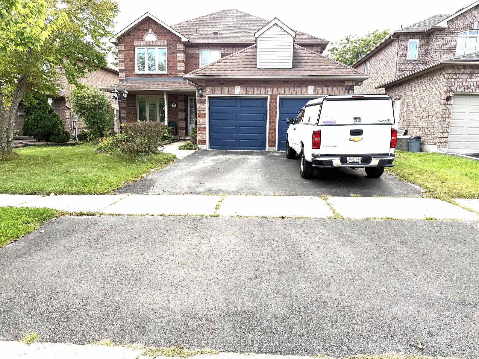 28-mcivor-street-whitby-ontario-e13787360