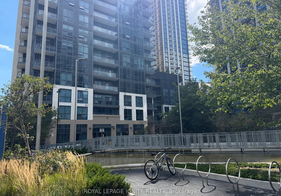 10-meadowglen-place-toronto-scarborough-ontario-e13787538