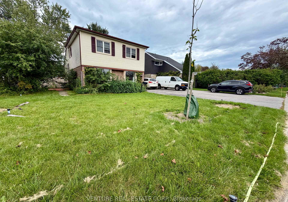 1329-belair-crescent-oshawa-ontario-e13787928
