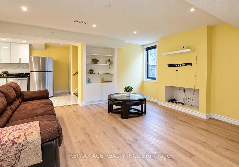 57-steppingstone-trail-toronto-scarborough-ontario-e13787994