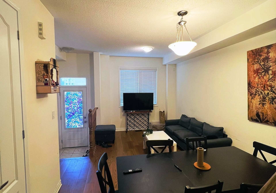112-cleanside-road-toronto-scarborough-ontario-e13788112
