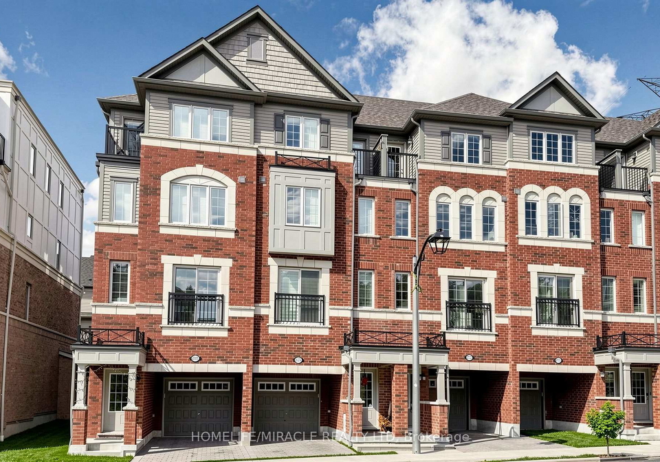 2725-deputy-minister-path-oshawa-ontario-e13788342