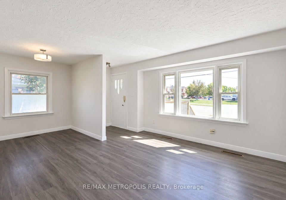 148-winchester-road-e-whitby-ontario-e13788392