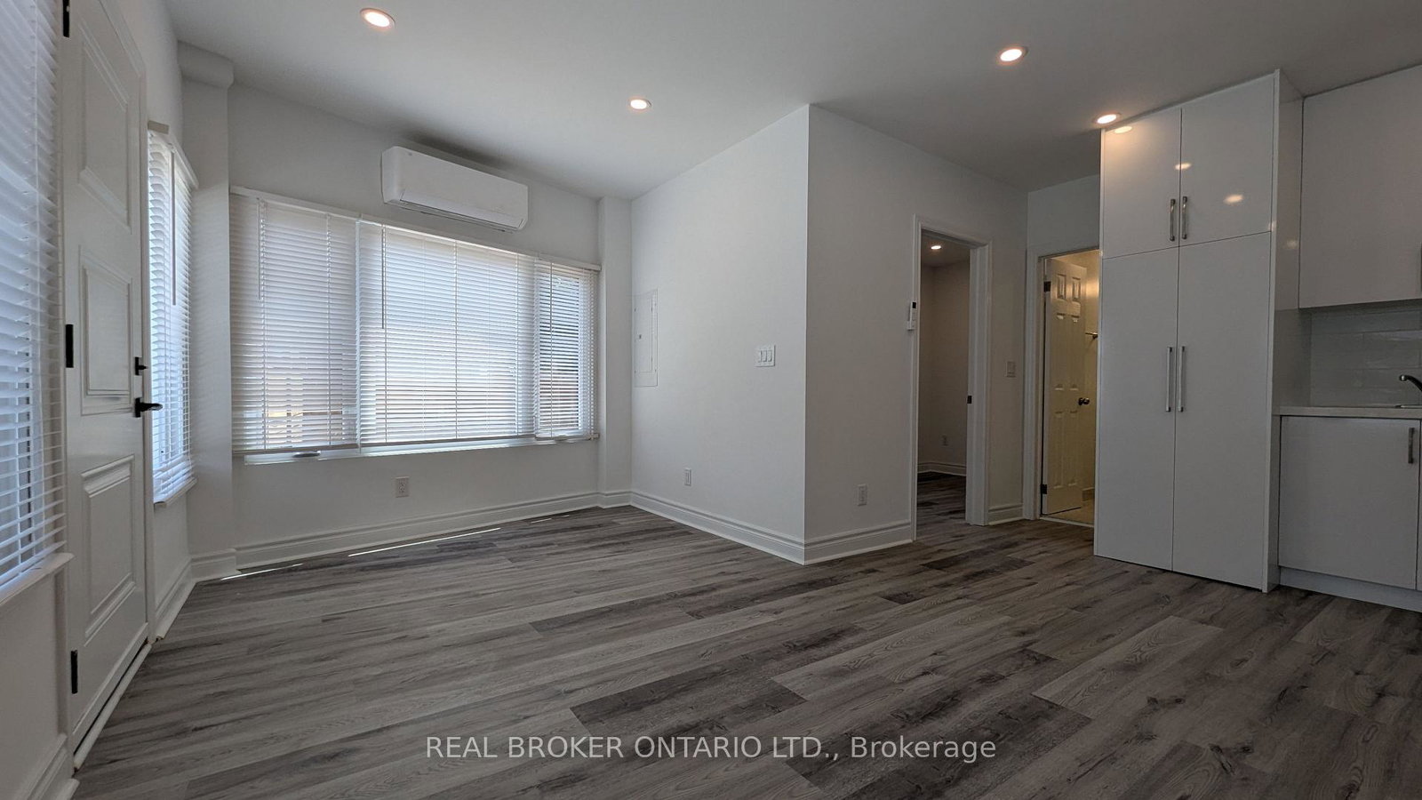 1150-woodbine-avenue-toronto-east-york-ontario-e13788516
