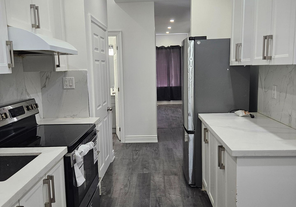 82-pandora-circle-toronto-scarborough-ontario-e13789158