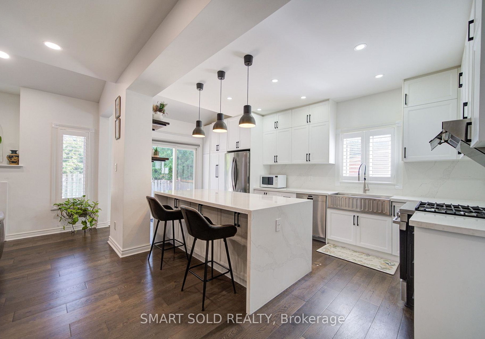 157-waller-street-whitby-ontario-e13789200