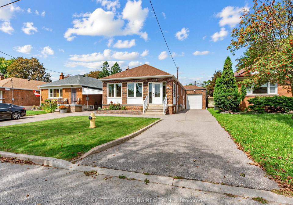 14-bardwell-crescent-toronto-scarborough-ontario-e13789344