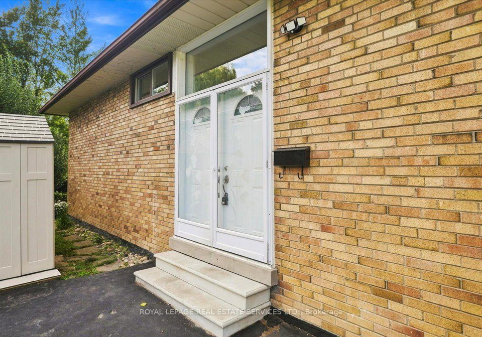 6-clifford-court-toronto-scarborough-ontario-e13789968
