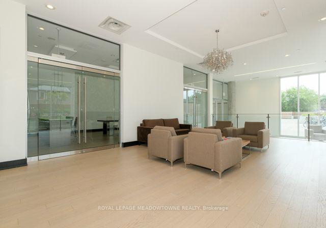 2055-danforth-avenue-toronto-toronto-ontario-e13790272