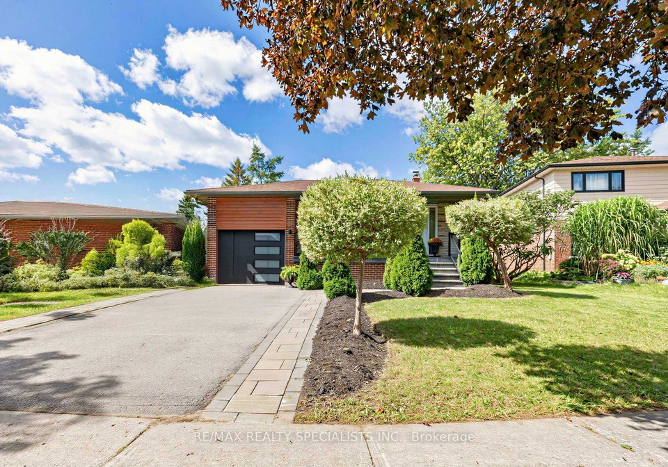 16-langevin-crescent-toronto-scarborough-ontario-e13791220