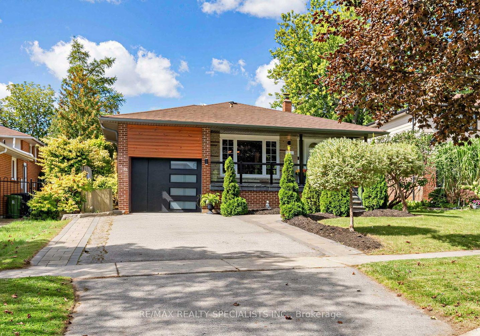 16-langevin-crescent-toronto-scarborough-ontario-e13791220