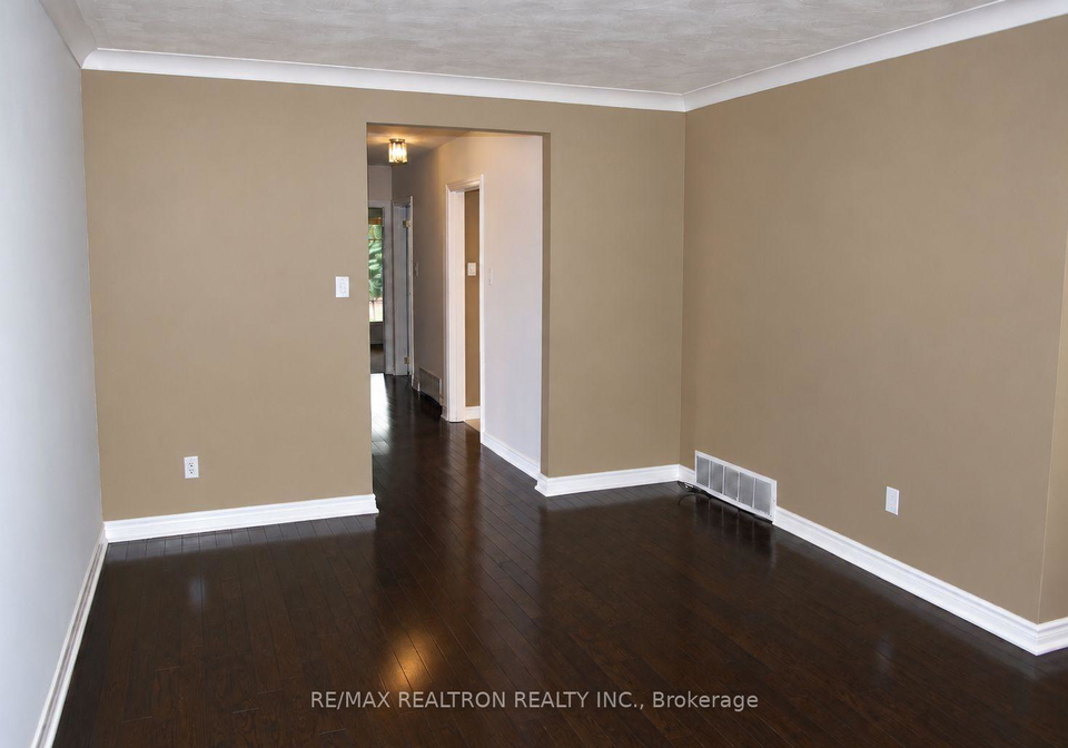 9-stanwell-drive-toronto-scarborough-ontario-e13791304