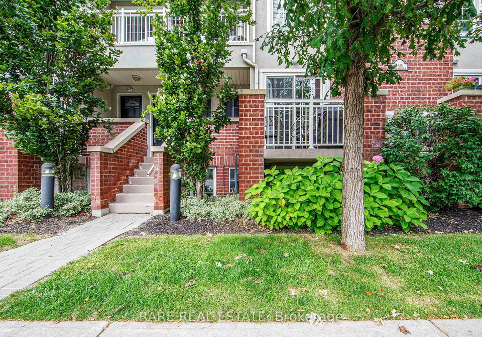 2320-gerrard-street-e-toronto-toronto-ontario-e13791742