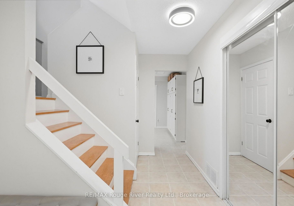 313-lupin-drive-whitby-ontario-e13792218