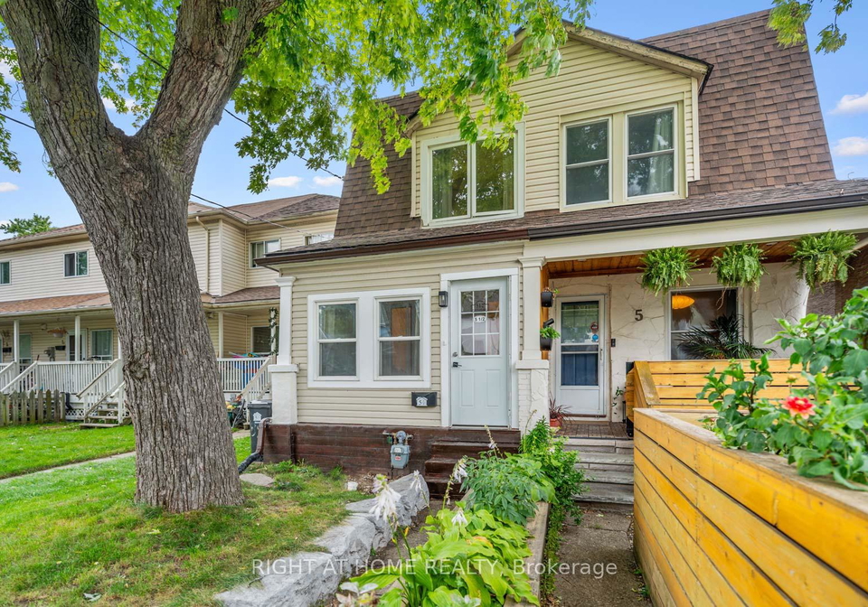 5-12-luttrell-avenue-toronto-toronto-ontario-e13792642