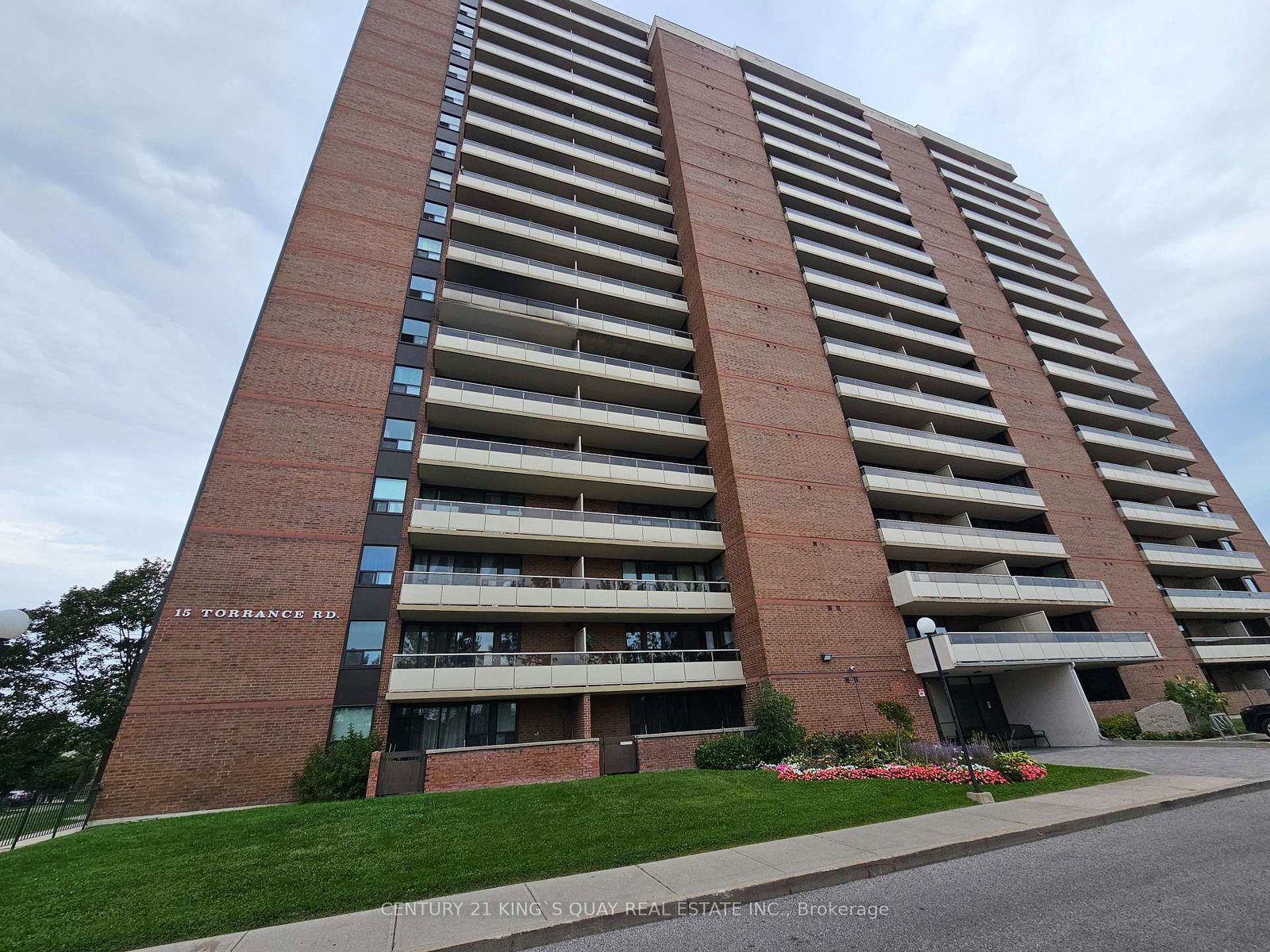 15-torrance-road-toronto-scarborough-ontario-e13792646