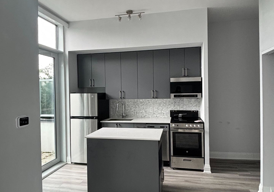 3220-sheppard-avenue-e-toronto-scarborough-ontario-e13792670