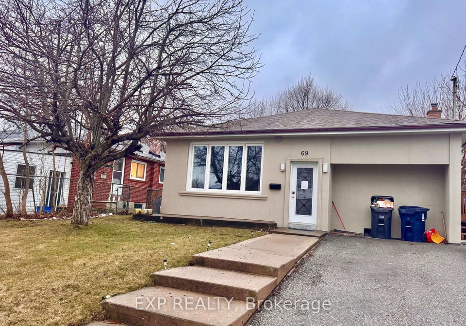 69-hollyhedge-drive-toronto-scarborough-ontario-e13793208
