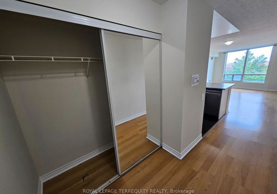 61-town-centre-court-toronto-scarborough-ontario-e13793234