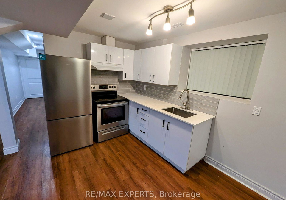 6-ogston-crescent-whitby-ontario-e13793560