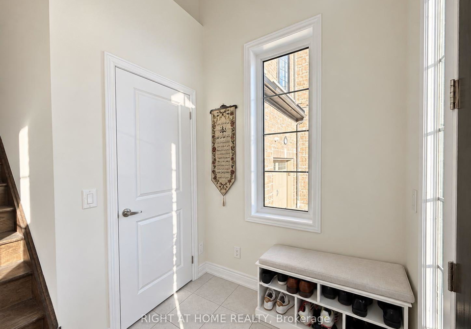 10-morrison-crescent-whitby-ontario-e13793714