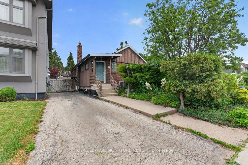 20-tiago-avenue-toronto-east-york-ontario-e13793768