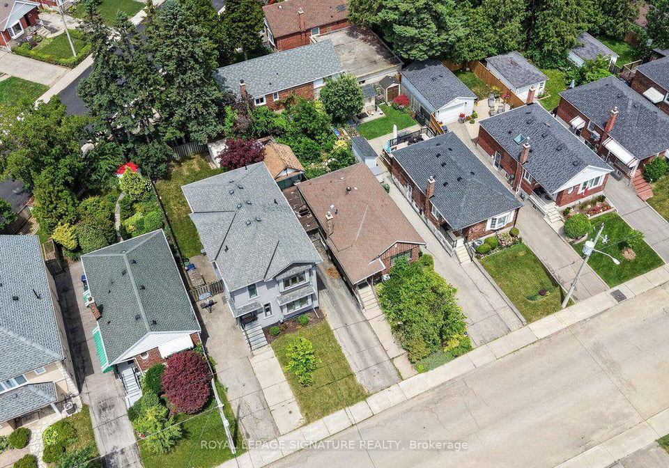 20-tiago-avenue-toronto-east-york-ontario-e13793768