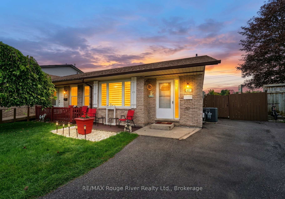 607-foxrun-court-oshawa-ontario-e13794262