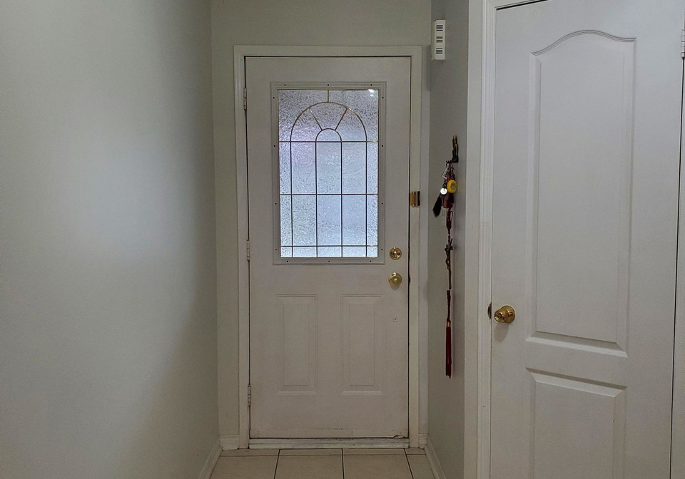 11-oglevie-drive-whitby-ontario-e13794406