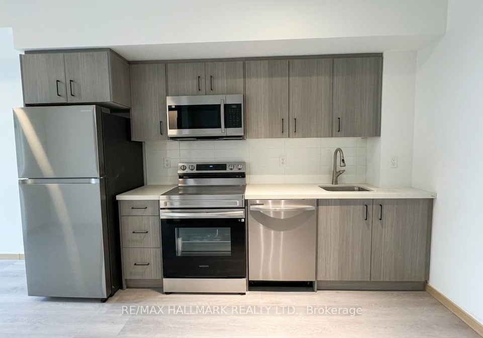 3429-sheppard-avenue-e-toronto-scarborough-ontario-e13794980