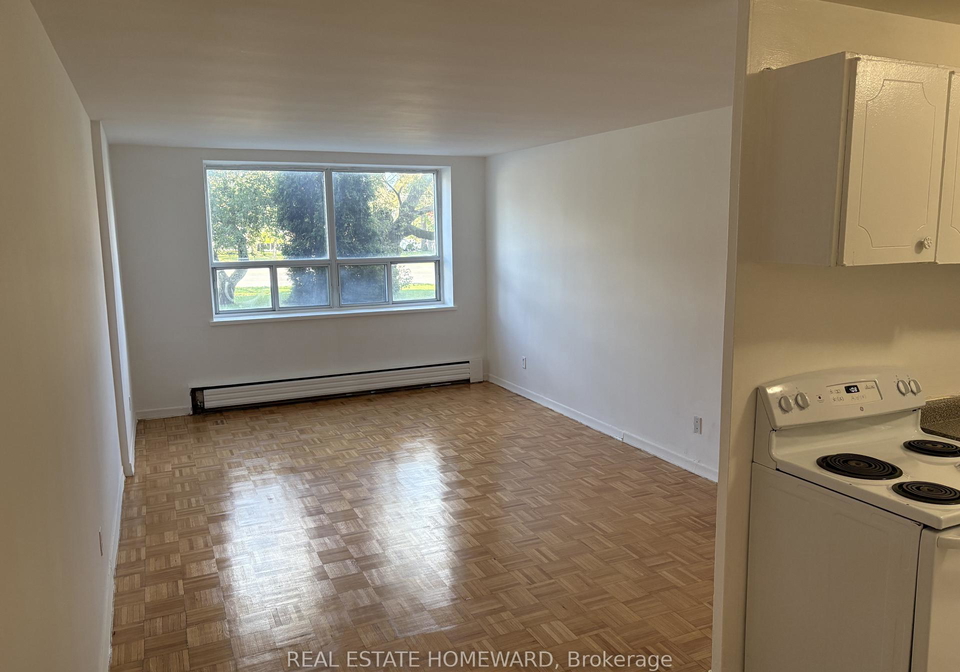 1765-lawrence-avenue-e-toronto-scarborough-ontario-e13795242