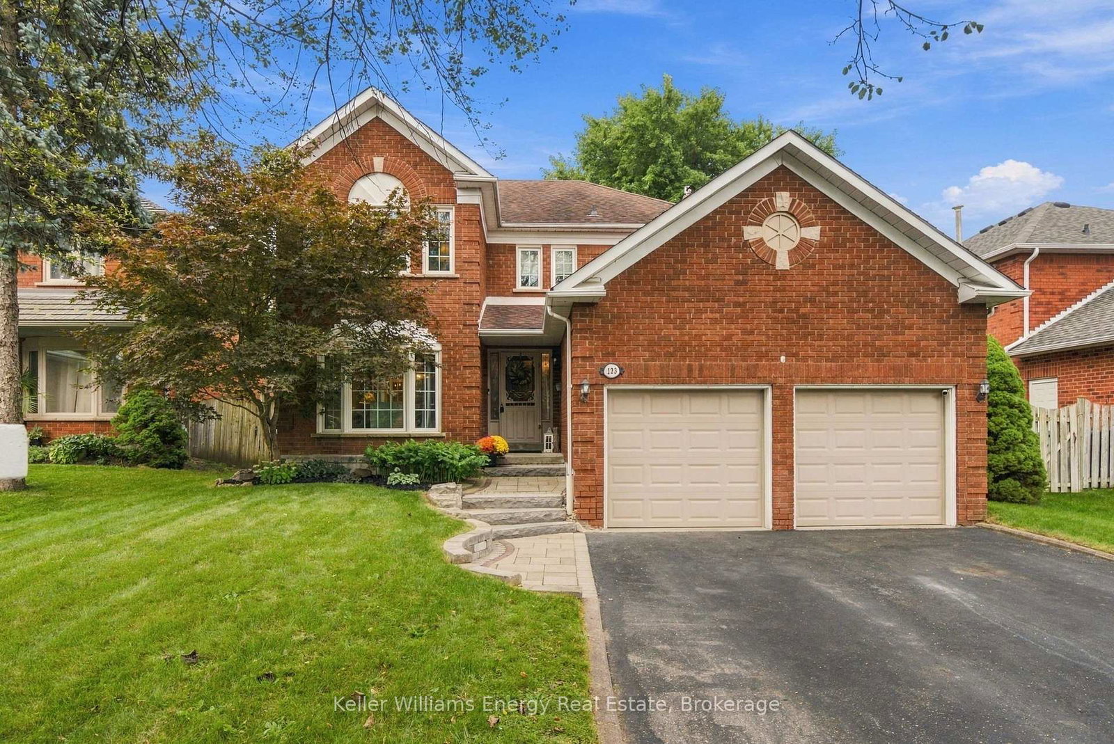 123-erickson-drive-whitby-ontario-e13795244