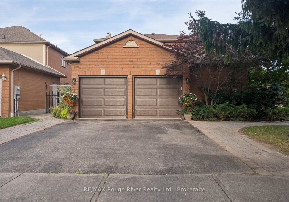 1-gowan-drive-whitby-ontario-e13795576