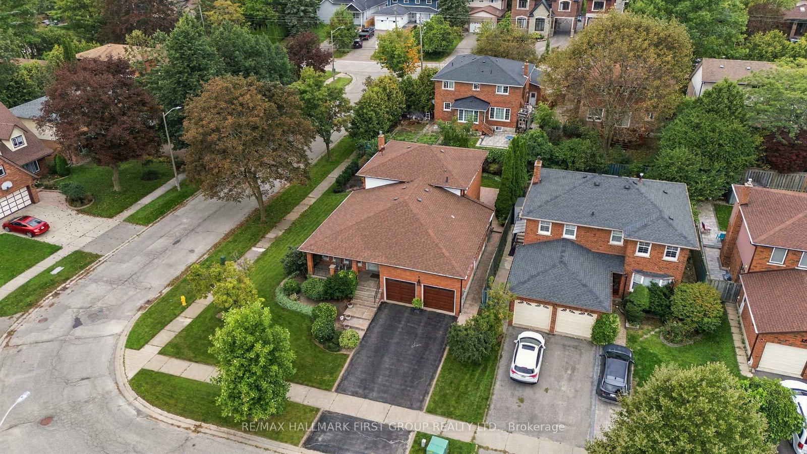 520-mcleod-crescent-pickering-ontario-e13795592