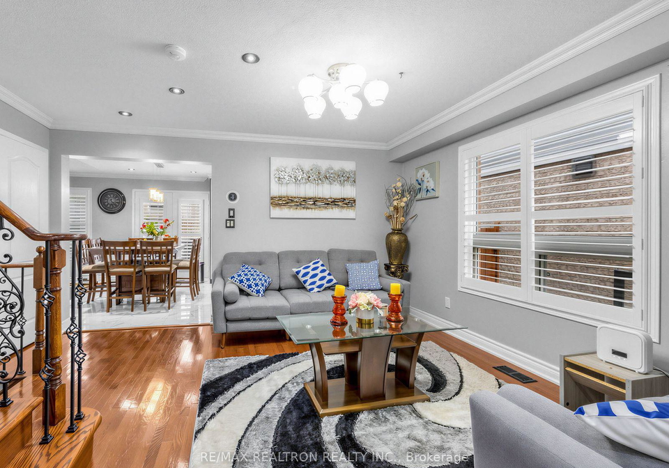 15-middlecote-drive-ajax-ontario-e13795834